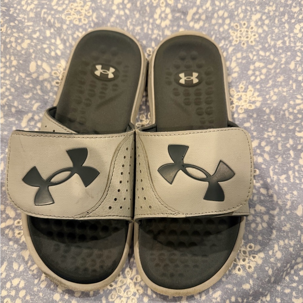 Under Armour Kids Gray and Black Adjustable Slide Sandals